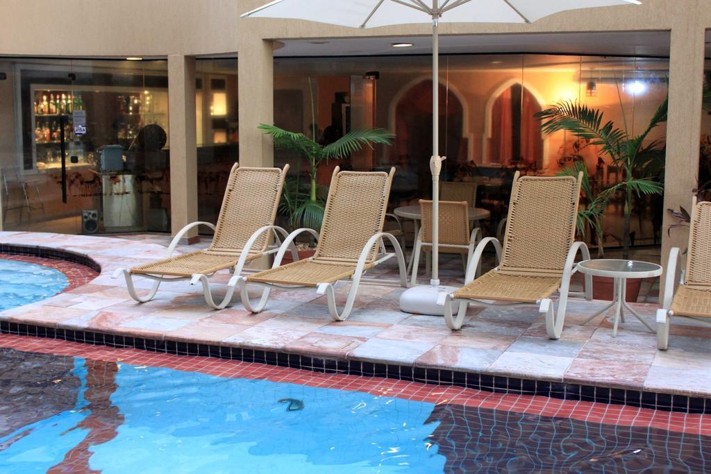 Hotel Bahamas